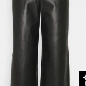 Vila Vipen RWRX Croppes Coated Black Pants size 8/40